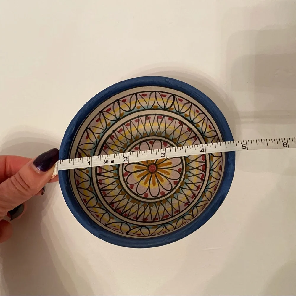 VIETRI BOWL WHITE BLUE YELLOW BROWN RED PINK POTTERY TERRACOTTA HANDMADE ITALY